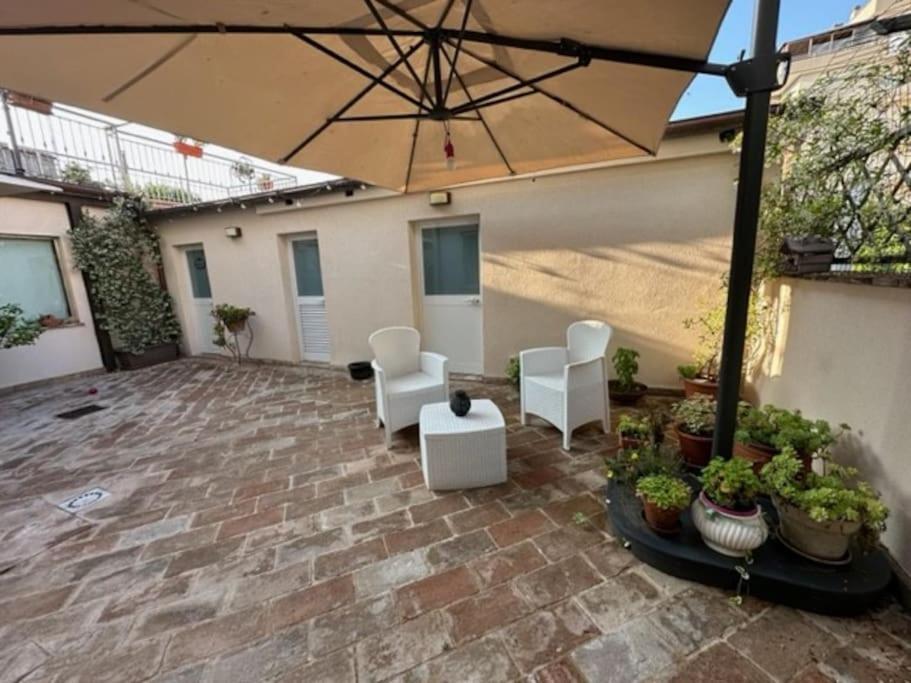 Affittacamere Il Cortile Chiaravalle Marche Dış mekan fotoğraf
